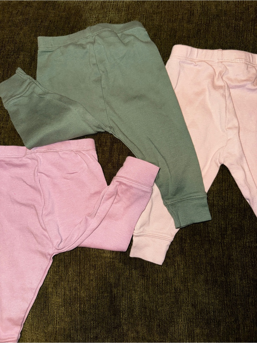 cloud island 3-Pack Knit Leggings in Sage Green, Blush Pink & Lavender - Picture 3 of 3